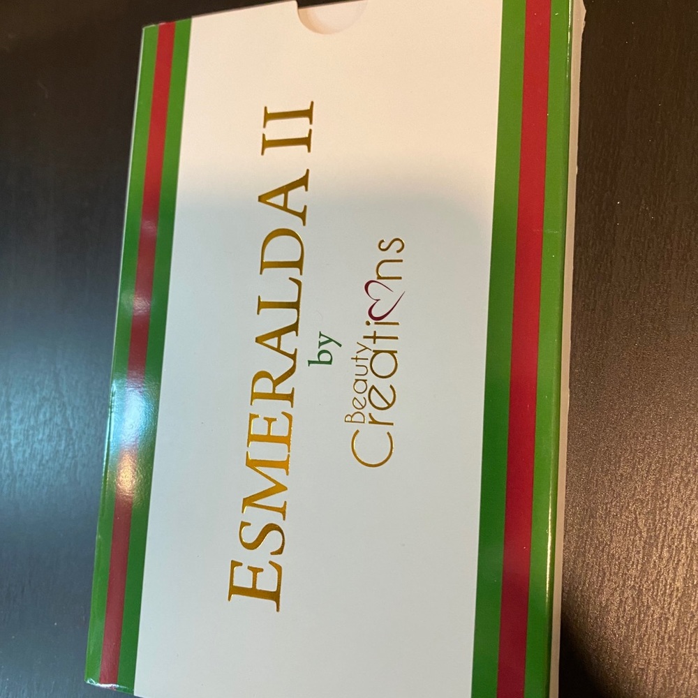 Esmeralda II palette